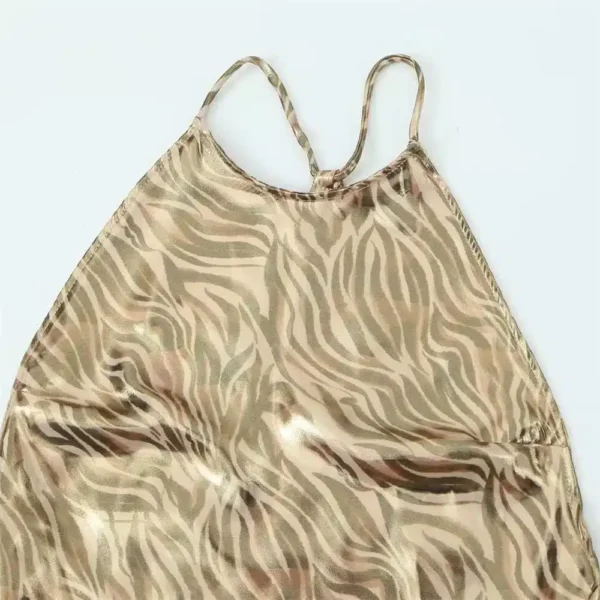 Robe léopard doré chic et tendance : Livia – Image 4