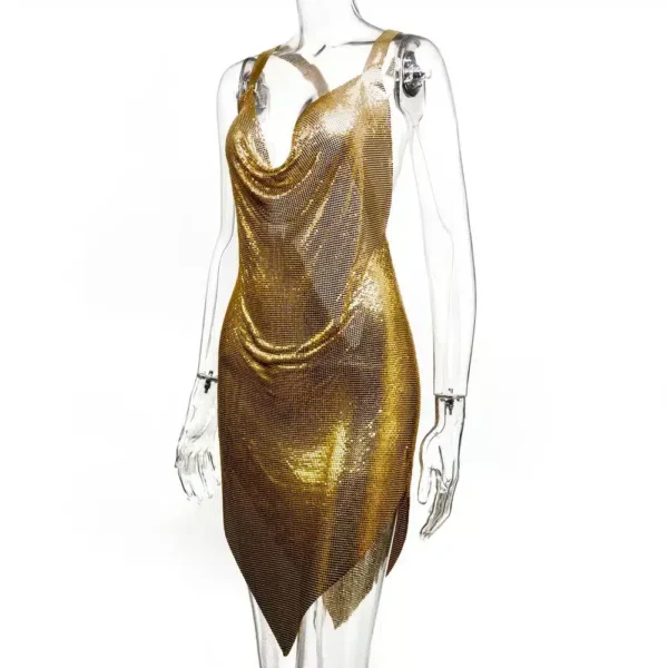 Robe à bretelles fines en satin doré : Théa – Image 5