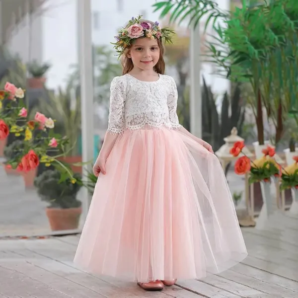 Robe fillette rose poudré dentelle et tulle : Juliette, manches trois-quarts et jupe volumineuse