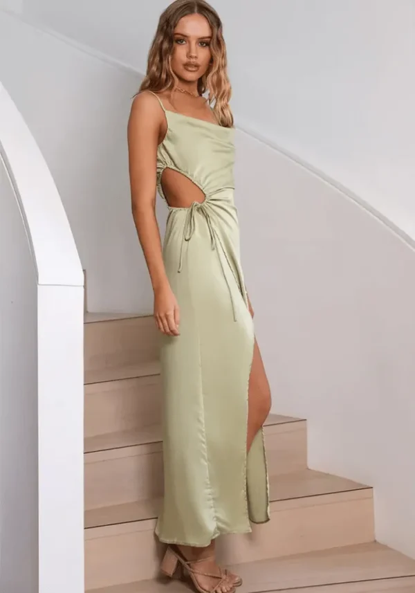 Robe de soirée satin vert d’eau avec fente haute : Mélina – Image 2
