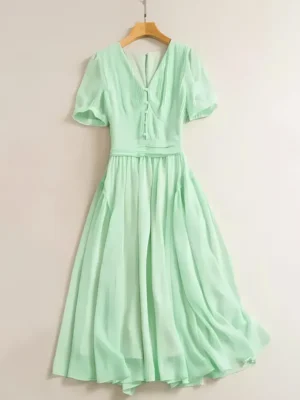 Robe droite vert d'eau élégante et confortable : Amélia