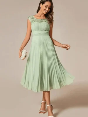 Robe mi-longue plissée vert d’eau : Amandine - Élisa