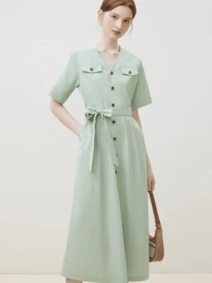 Robe vintage vert d'eau élégante avec manches courtes : Marie
