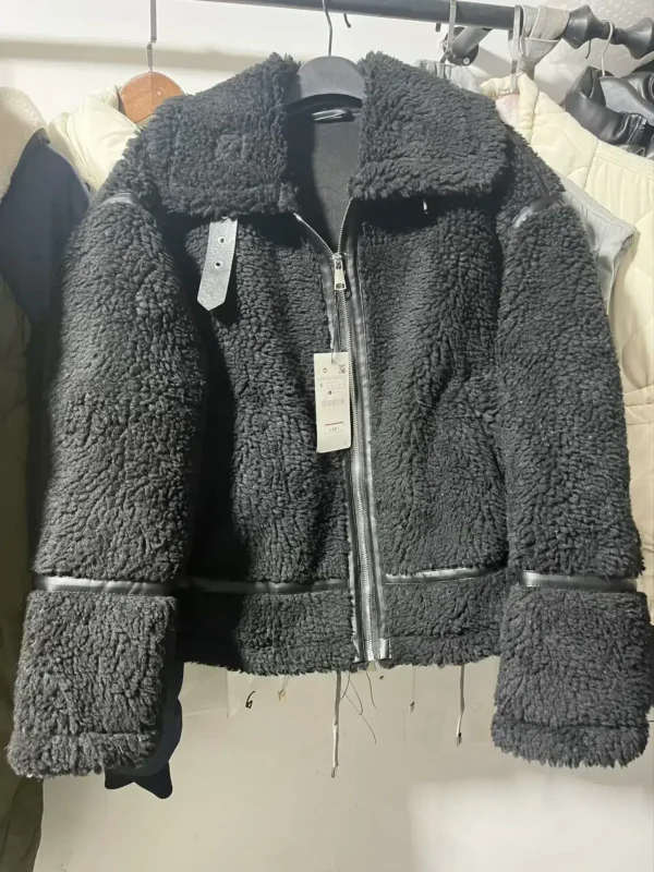 Veste moumoute oversize en coupe ample : Aurora – Image 7