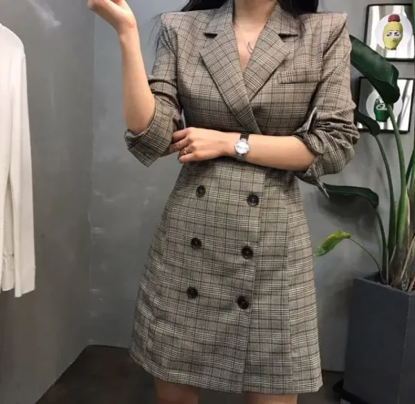 Robe tailleur gris à motif carreaux : Claire – Image 5