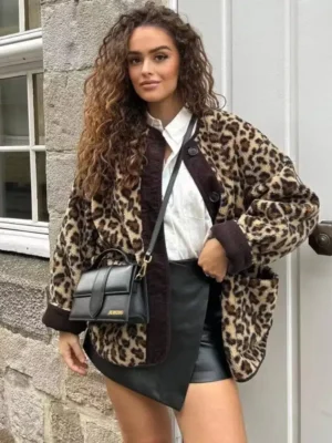 Veste moumoute leopard tendance et confortable : Savannah