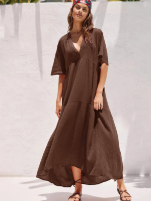 Robe longue en gaze de coton marron à manches amples et encolure en V