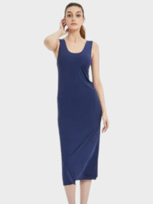 Fond de robe bleu sans manches, coupe longue ajustée tailles 36-48