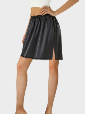 Jupon noir court sous une robe : jupon à dentelle en tissu fluide avec fente et taille élastiquée