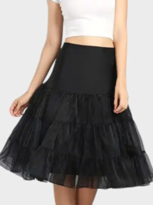 Jupon tulle noir volumineux mi-mollet pour occasions spéciales