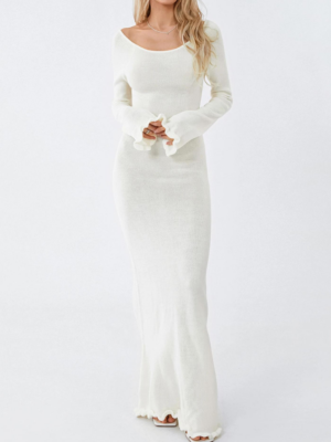 Robe blanche dos nu hiver ajustée avec manches longues et volants féminins