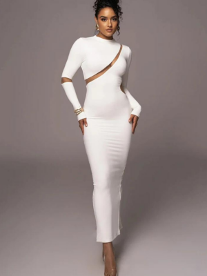 Robe blanche asymétrique hiver avec manches longues et longueur maxi