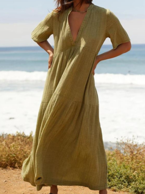 Robe maxi gaze de coton vert olive manches courtes col V fluide et légère