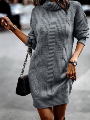 Robe midi grise hiver avec col roulé et motif torsadé